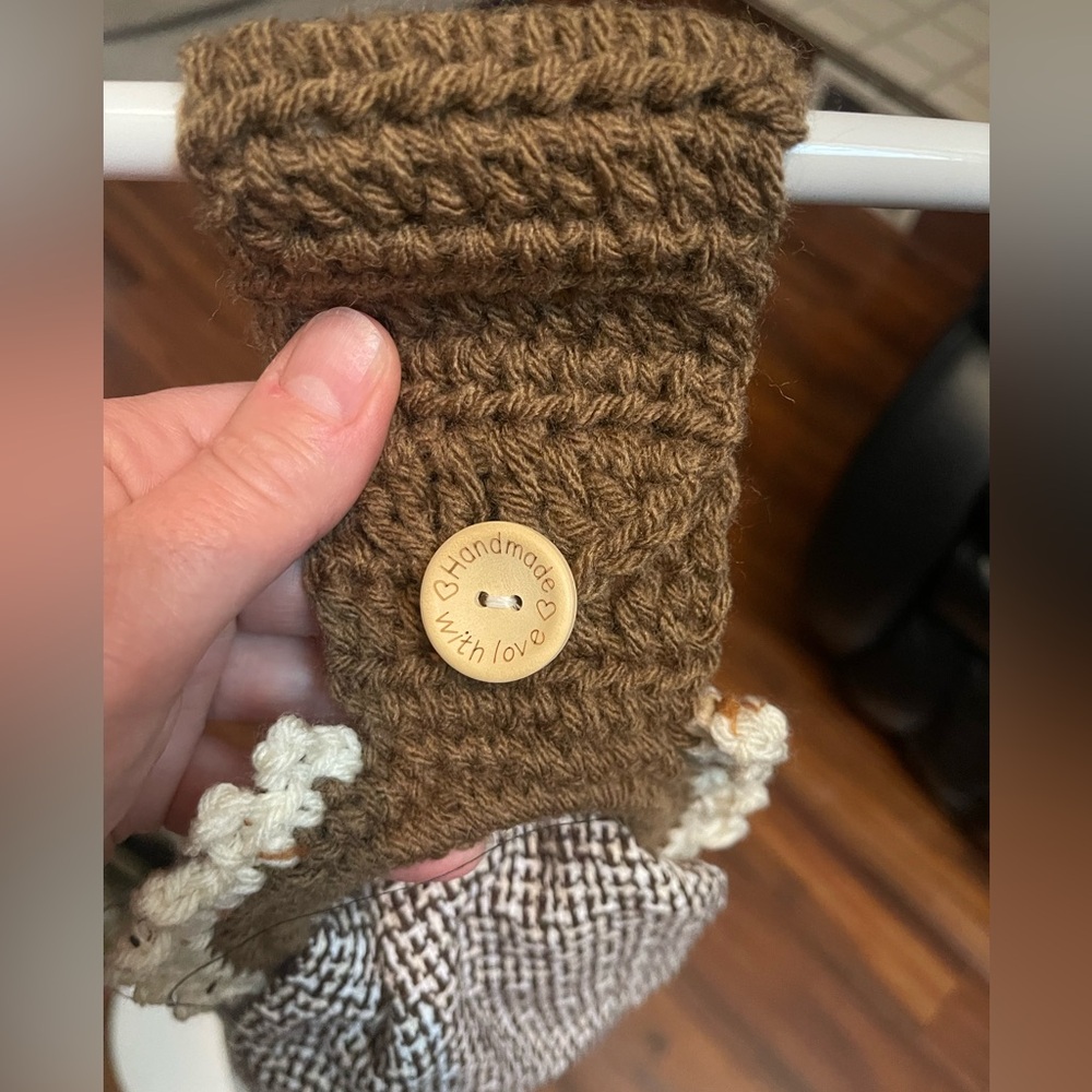 Set of 4 Handmade Crochet Kitchen Towel holders with towels - Picture 4 of 7
